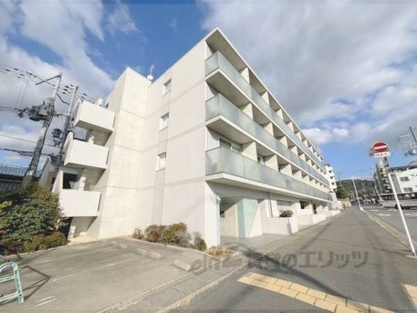 054462の外観写真