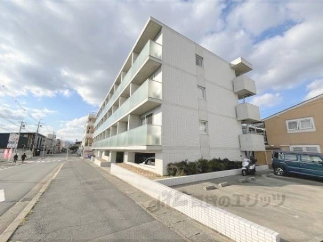 ＲＥＣＴＡＮＧＬＥ伏見稲荷外観写真2