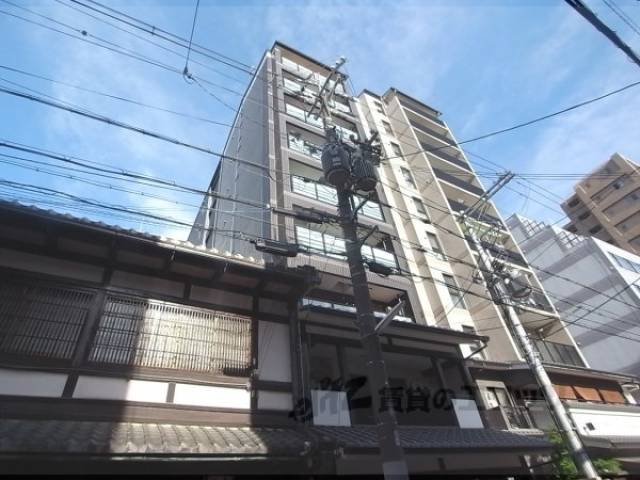 ロイヤルステイツ御所南外観写真2