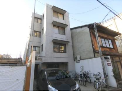 コガフラット外観写真1