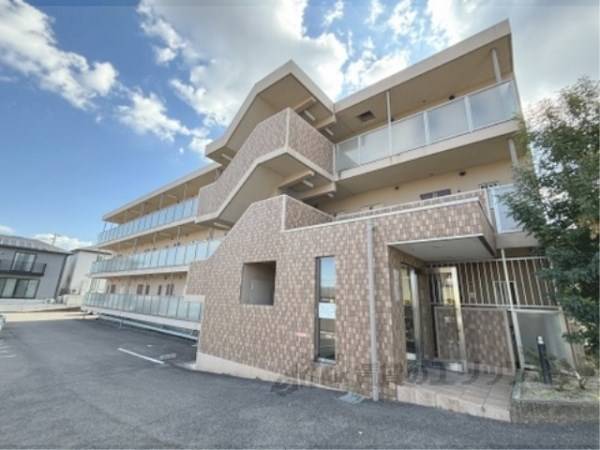 054802の外観写真