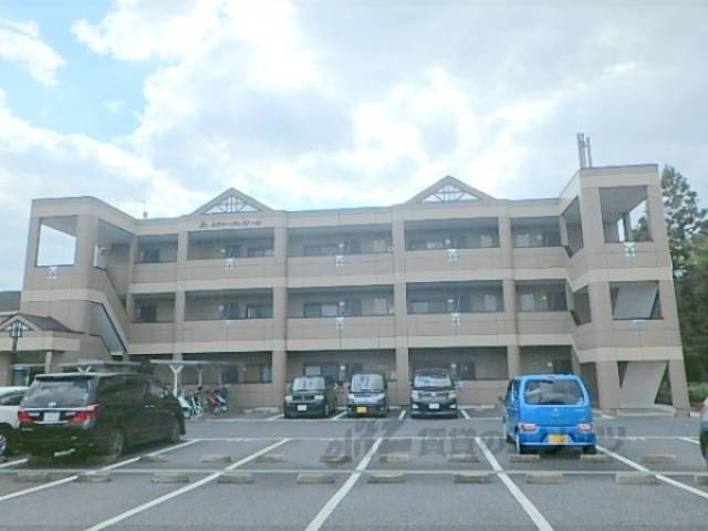 エヴァークレストール外観写真2