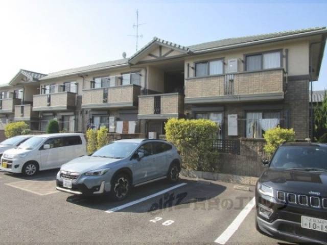 エストコリーヌ　３番館外観写真3