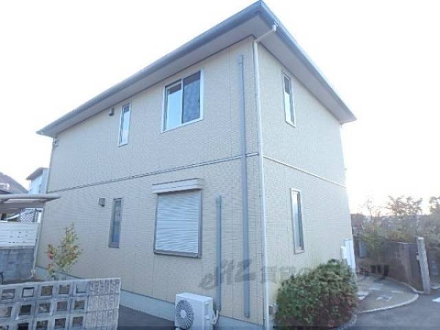 シャーメゾン北野外観写真1