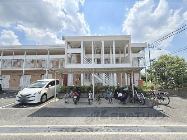 レオパレスルミエール外観写真2