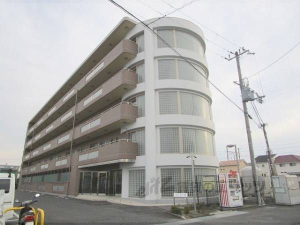 055161の外観写真