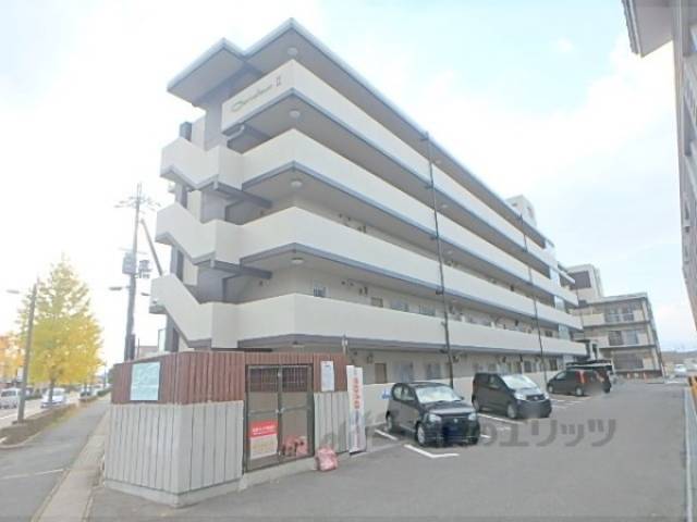 カルフール２外観写真3