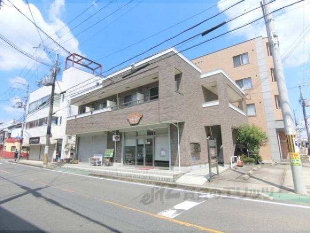 ラ・エスタ外観写真2