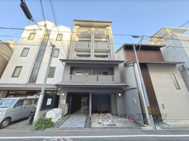 プレゼンス堀川外観写真1