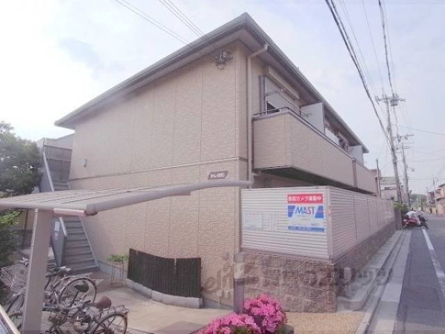 タイム・タウザン外観写真1