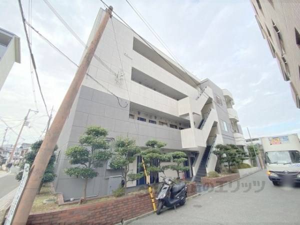 055438の外観写真