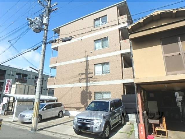 ベリエ太秦外観写真2