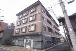 メゾングラース京都十条外観写真