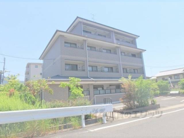 グランツ・宝ヶ池外観写真3