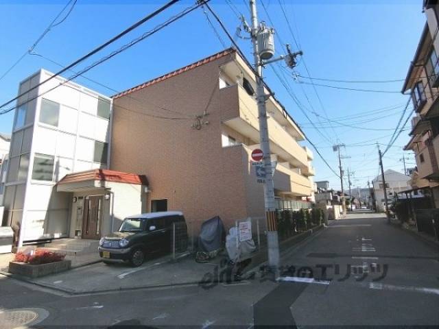 カーサミア十条外観写真1