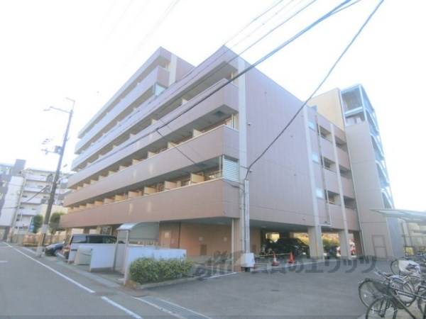 055894の外観写真