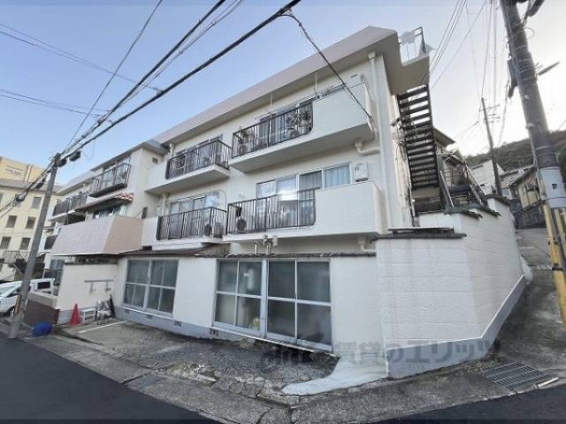 ハイツ東山外観写真2