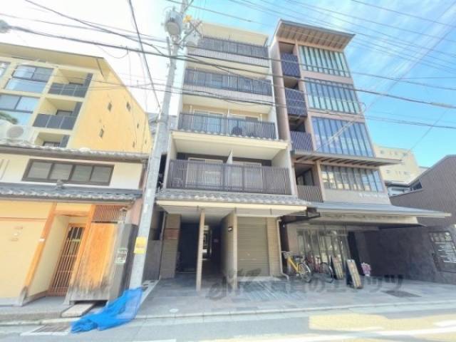 バインオークトゥエルブ外観写真1