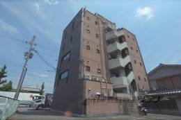 ｓｔａｉｒ２１１外観写真