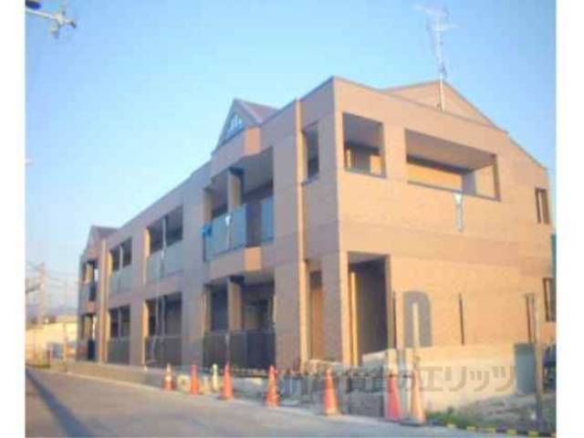 ヴェルダンディ外観写真1