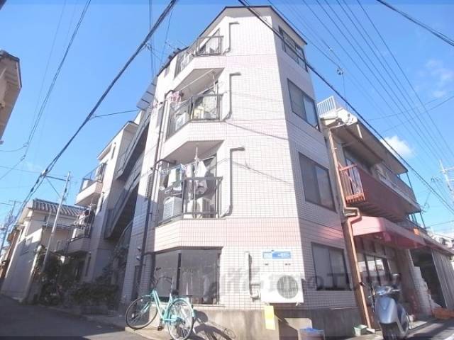 ロイヤル紫野外観写真1