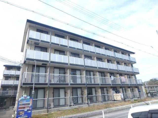 レオパレスインパクト１外観写真2