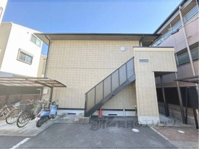 クレスト太秦外観写真1