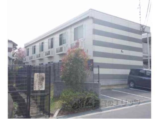 レオパレス東香里外観写真1