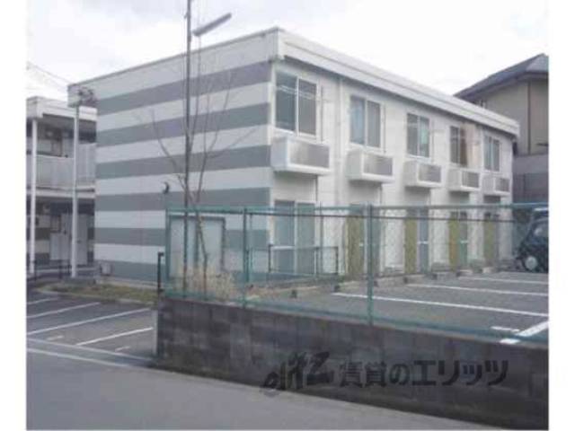 レオパレスムーン外観写真1