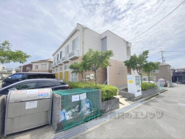 レオパレスオーキッド２外観写真1