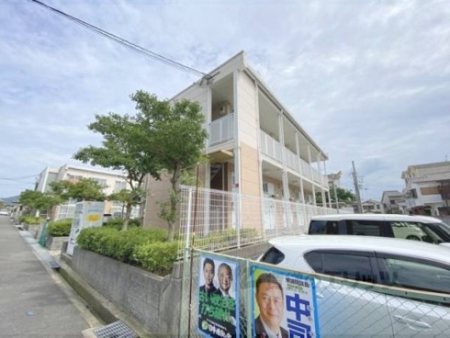 レオパレスオーキッド２外観写真3