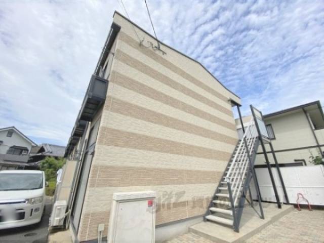 レオパレス隼外観写真2