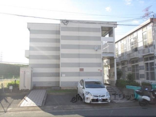 レオパレスフォーレ２外観写真1