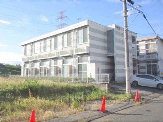 レオパレスフォーレ２外観写真2