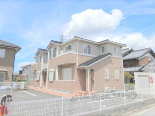 エクセル中小路外観写真3