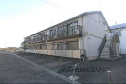 サニーハイツ中川　Ｃ棟外観写真