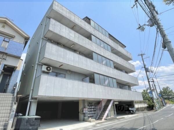 057679の外観写真