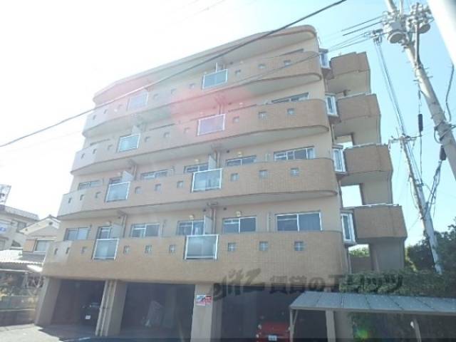 レイクヴュー際川外観写真2