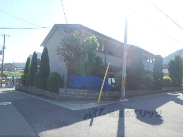 レオパレスジョーウン２番館外観写真2