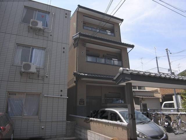 ロフティ芦山寺外観写真1