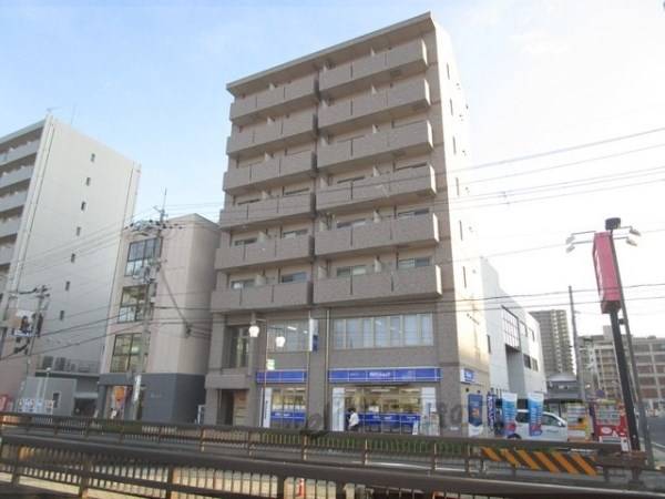 058100の外観写真