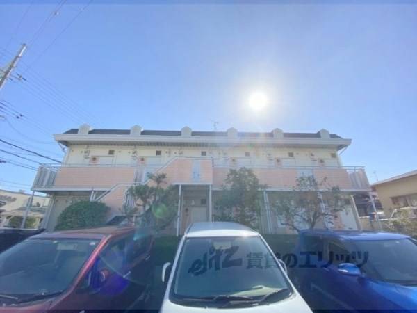 058240の外観写真