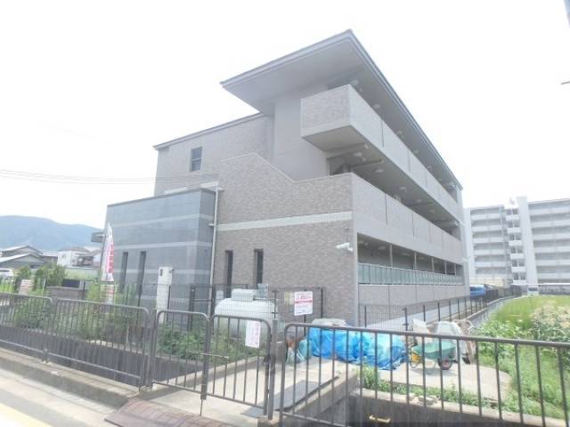 ソレアード小柳外観写真3