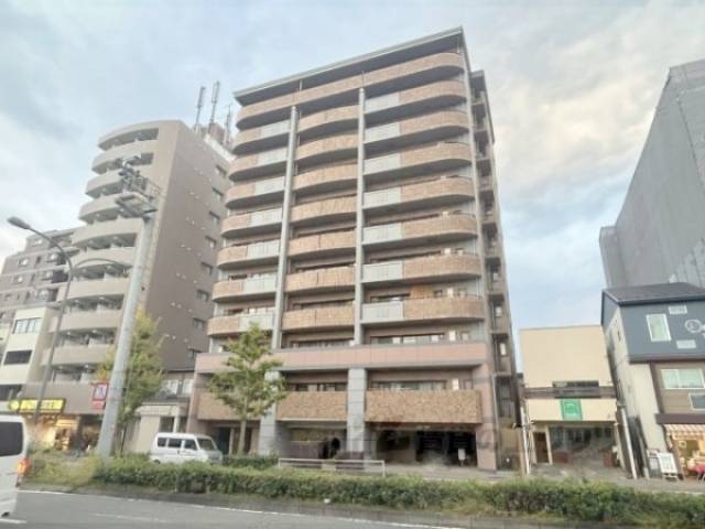 ルイシャトレ二条城外観写真2