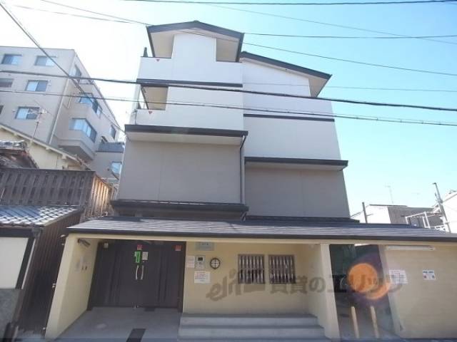 レオパレス府庁前外観写真3