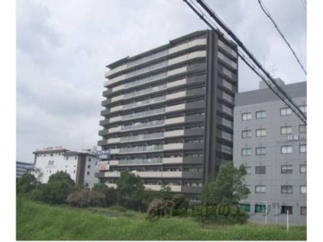 クレアガーデン伏見桃山外観写真1