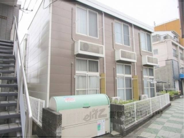 レオパレス愛外観写真1