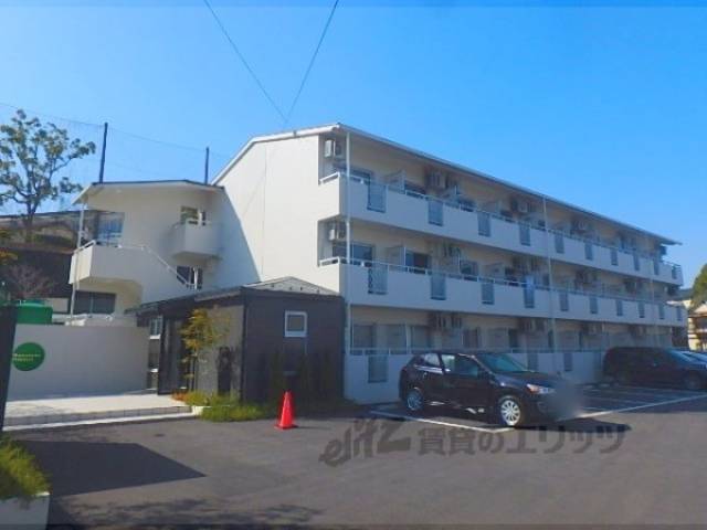 若草フェニックスマンション外観写真1