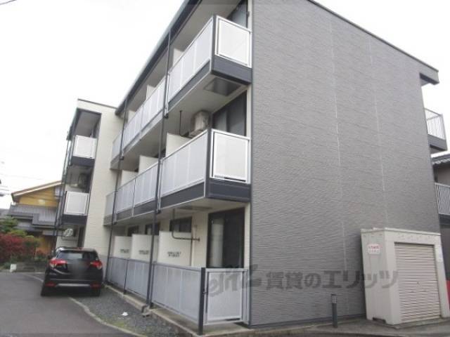 レオパレス前田外観写真3