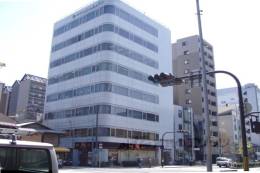 ヤサカ烏丸御池ビル外観写真